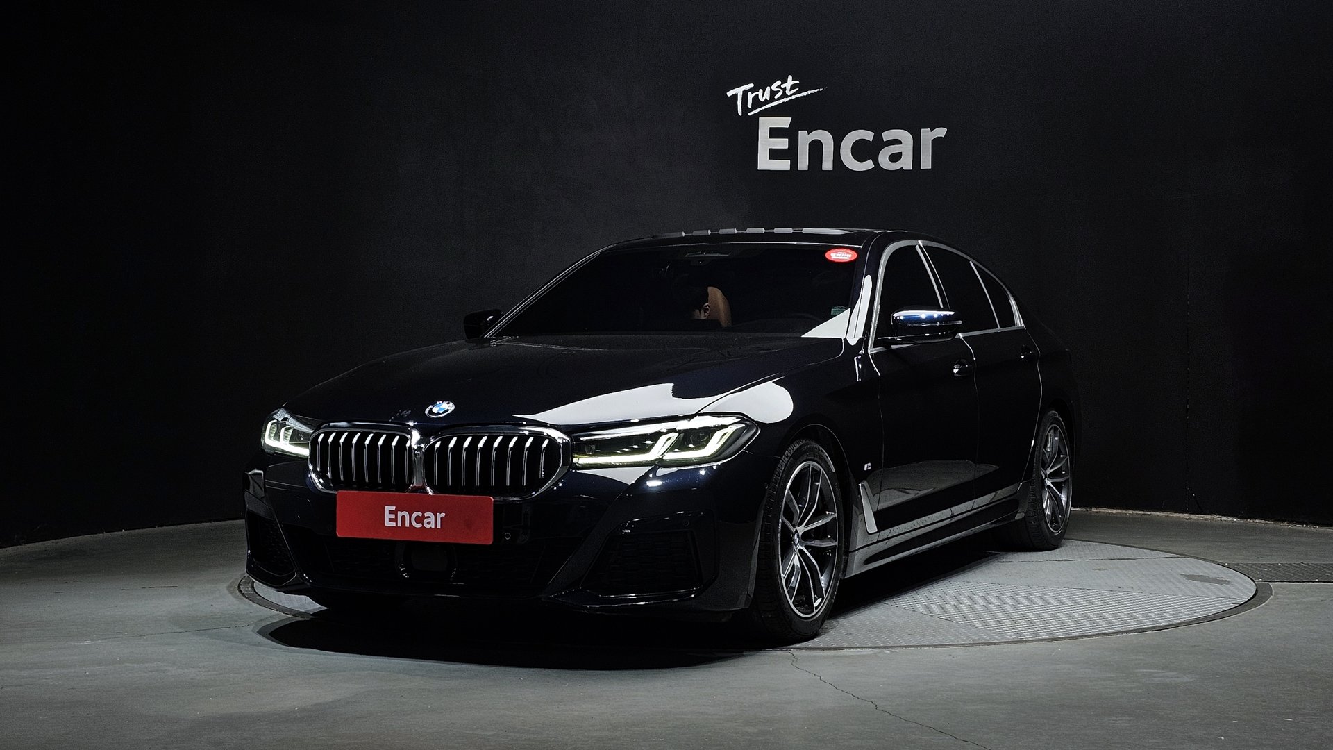 BMW 5 SERIES - View 1