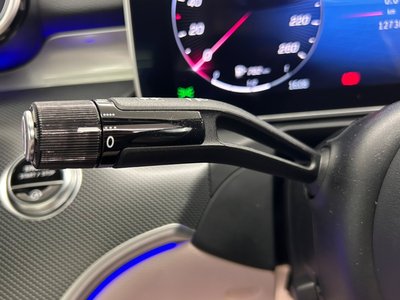 2023 Mercedes-BENZ C-CLASS — миниатюра 36