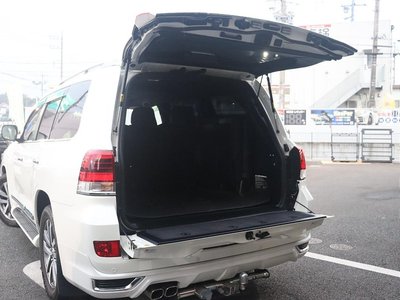 صورة مصغرة 54 لـ 2016 Toyota LAND CRUISER 200