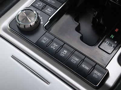 صورة مصغرة 34 لـ 2016 Toyota LAND CRUISER 200