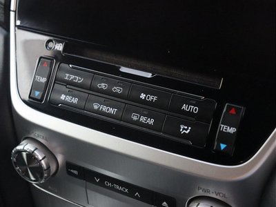 صورة مصغرة 29 لـ 2016 Toyota LAND CRUISER 200