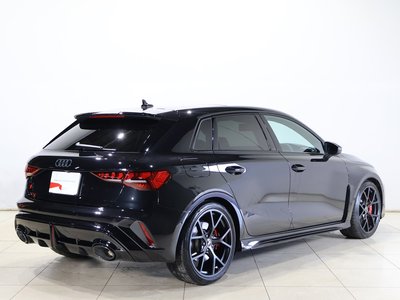 2025 AUDI RS3 SPORTBACK 照片 2