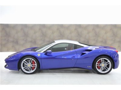 FERRARI 488 - 4