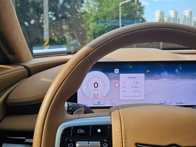 2025 Genesis G80 (RG3) — миниатюра 13
