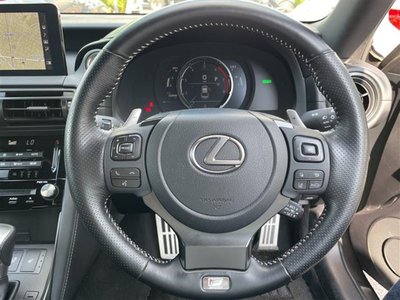 صورة مصغرة 20 لـ 2022 Lexus IS