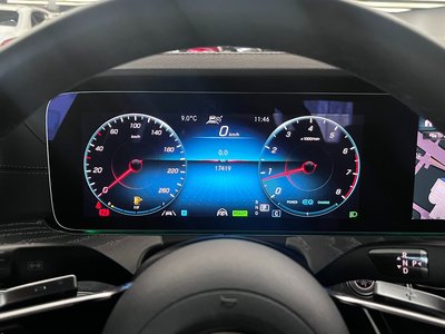 MERCEDES-BENZ E-CLASS - 8