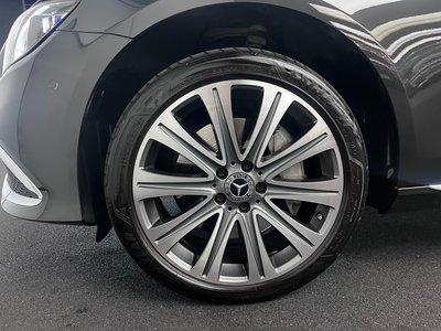 MERCEDES-BENZ E-CLASS - 6