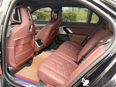 2025 BMW 7 SERIES 缩略图 13