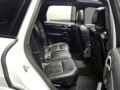 2015 Porsche CAYENNE — миниатюра 11