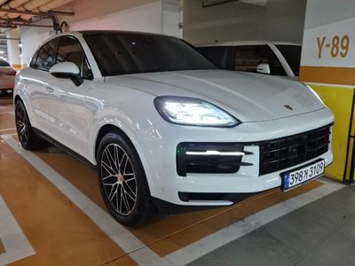PORSCHE CAYENNE - 4