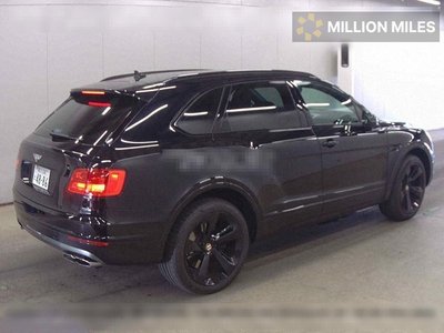 BENTLEY BENTAYGA - 5