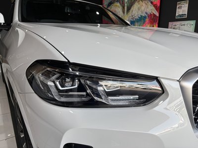 2024 BMW X4 thumbnail 13