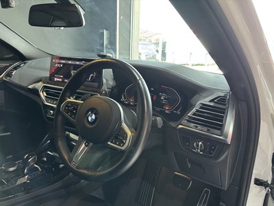 2024 BMW X4 thumbnail 26