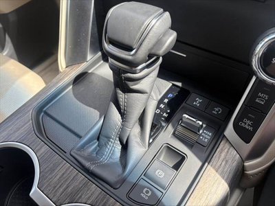 2023 Toyota LAND CRUISER 300 — миниатюра 46