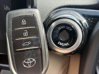 2023 Toyota LAND CRUISER 300 — миниатюра 52