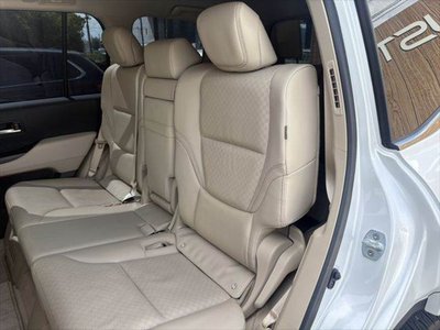 2023 Toyota LAND CRUISER 300 — миниатюра 45