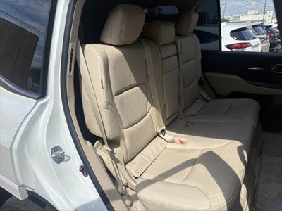 2023 Toyota LAND CRUISER 300 — миниатюра 18