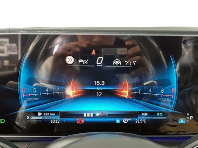 MERCEDES-BENZ GLE - 8