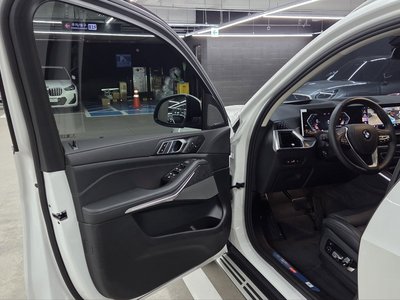 2025 BMW X5 缩略图 13