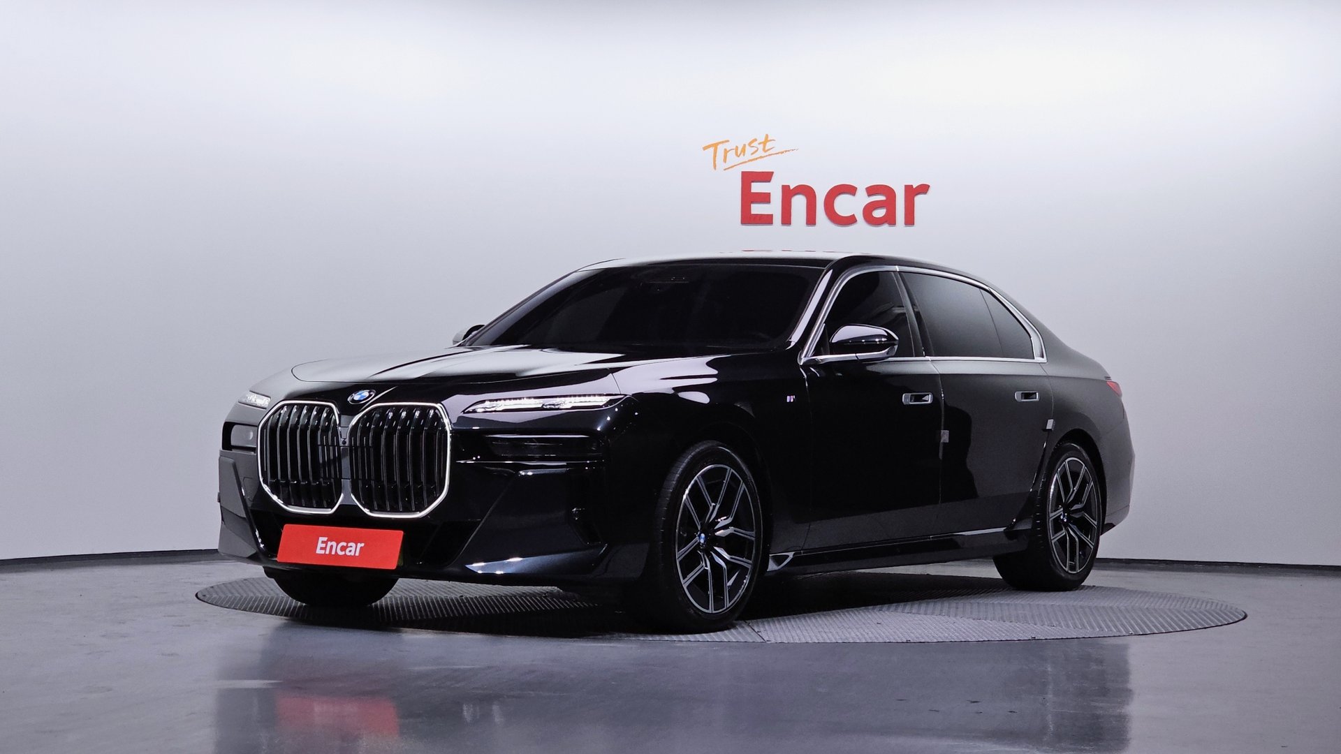 BMW 7 SERIES - View 1