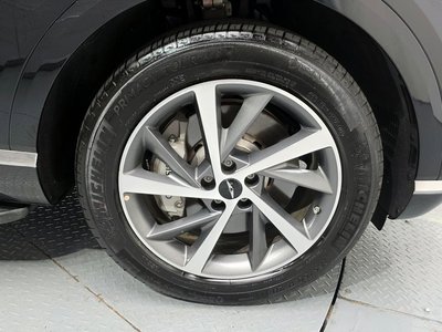GENESIS GV80 - 8