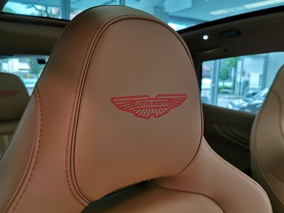 صورة مصغرة 20 لـ 2025 Aston Martin DBX