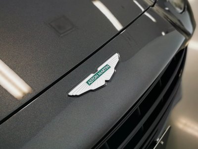 صورة مصغرة 11 لـ 2025 Aston Martin DBX