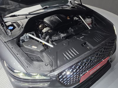 2022 Genesis GV70 photo 7