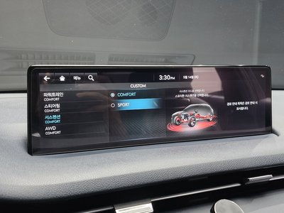 2022 Genesis GV70 — миниатюра 32