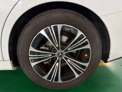 2025 Mercedes-BENZ E-CLASS — миниатюра 19