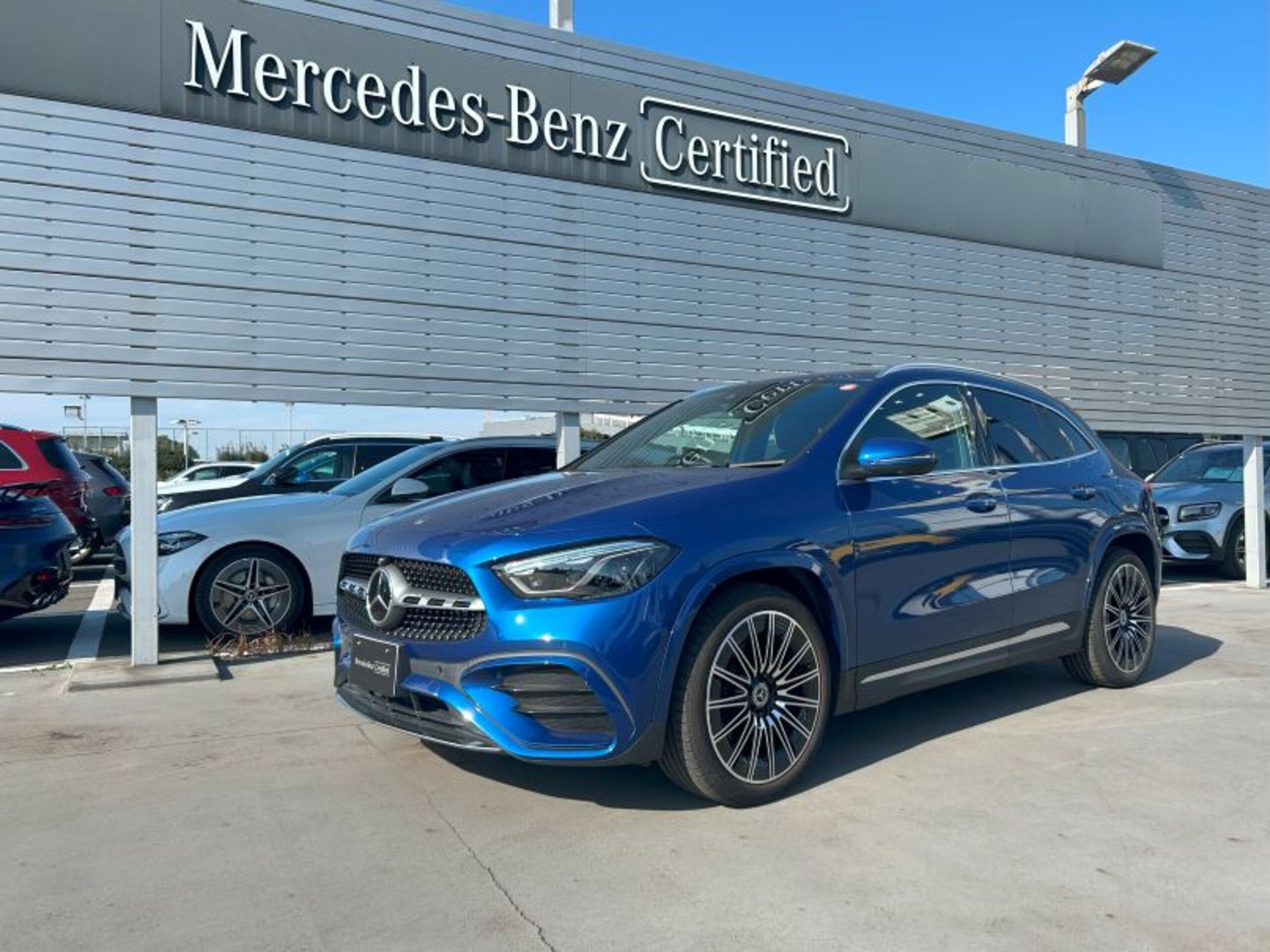 MERCEDES-BENZ GLA - View 1