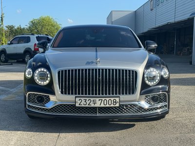 2021 Bentley FLYING SPUR photo 2