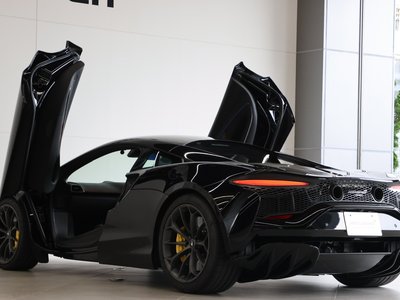 2025 Mclaren ARTURA — фото 11