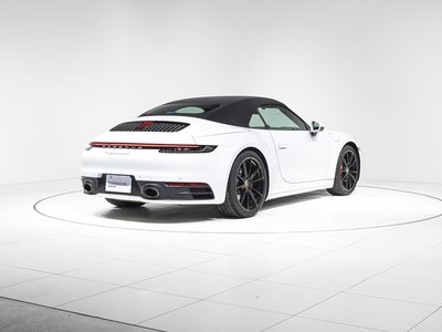 PORSCHE 911 - 6