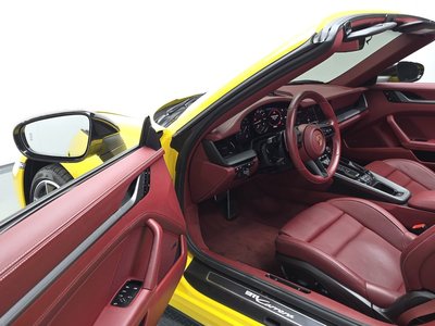 PORSCHE 911 - 10