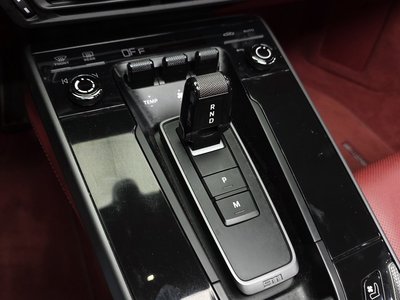 PORSCHE 911 - 9