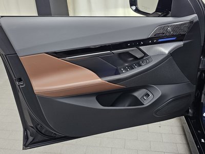 صورة مصغرة 14 لـ 2024 BMW 5 SERIES