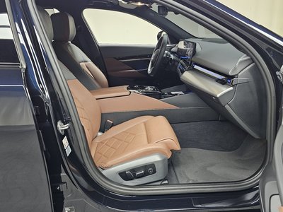 صورة مصغرة 16 لـ 2024 BMW 5 SERIES