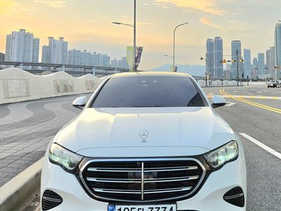 صورة 1 لـ 2025 Mercedes-BENZ E-CLASS