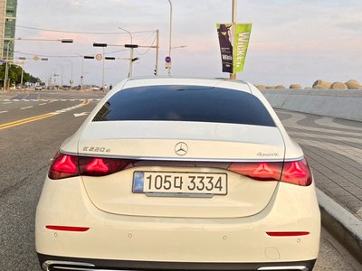 صورة 3 لـ 2025 Mercedes-BENZ E-CLASS