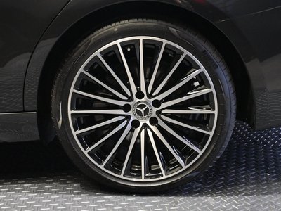 2025 MERCEDES-BENZ C-CLASS 缩略图 13