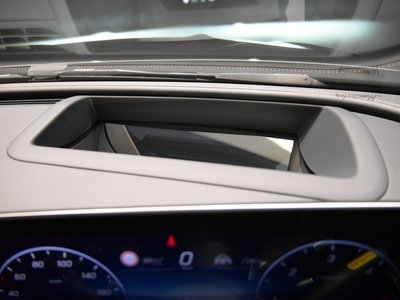 2025 MERCEDES-BENZ C-CLASS 缩略图 30