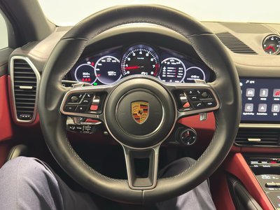 PORSCHE CAYENNE - 10
