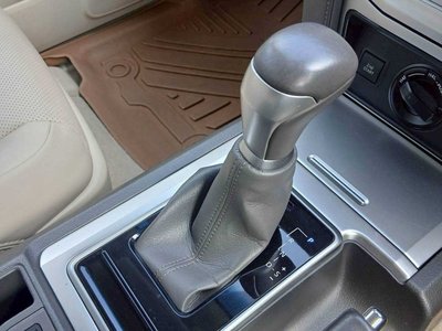 2022 Toyota LAND CRUISER PRADO 缩略图 28