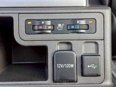 2022 Toyota LAND CRUISER PRADO 缩略图 30
