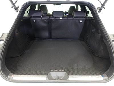 TOYOTA CROWN SPORT - 10