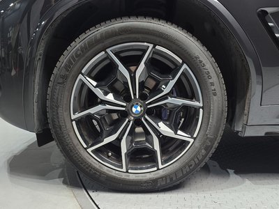 2024 BMW X4 photo 6