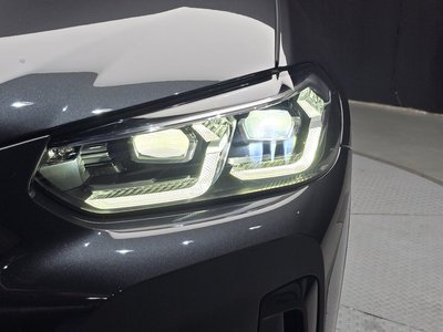 2024 BMW X4 photo 9