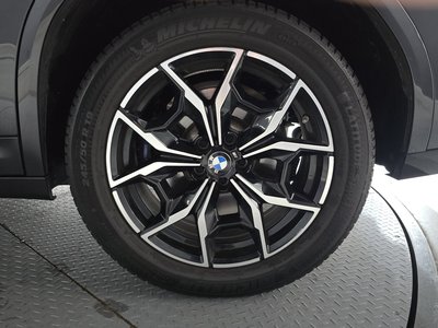 2024 BMW X4 photo 8