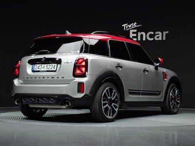 MINI COUNTRYMAN - 3